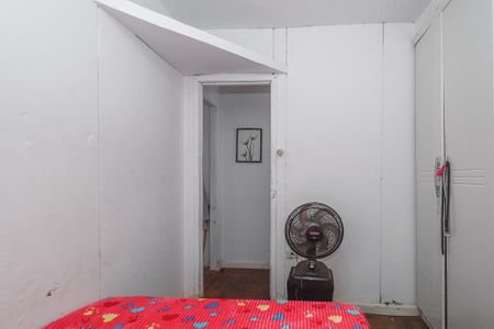 Casa à venda com 100m², 2 quartos e 2 vagasQuarto