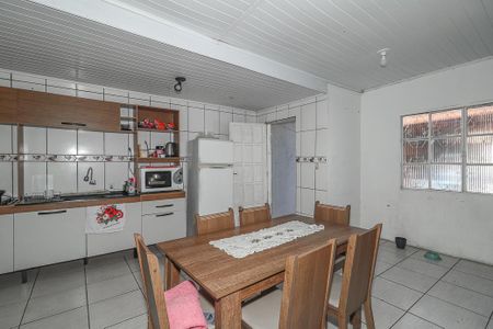 Cozinha de casa à venda com 2 quartos, 100m² em Morro Santana, Porto Alegre