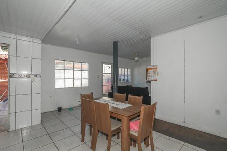 Casa à venda com 100m², 2 quartos e 2 vagasCozinha