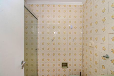 Banheiro de kitnet/studio à venda com 1 quarto, 50m² em Cristo Redentor, Porto Alegre