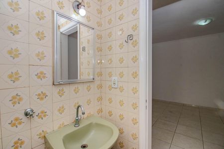 Banheiro de kitnet/studio à venda com 1 quarto, 50m² em Cristo Redentor, Porto Alegre