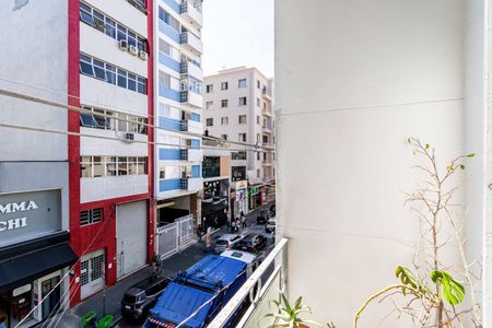 Apartamento para alugar com 74m², 2 quartos e sem vaga Apartamento para alugar com 74m², 2 quartos e sem vagaQuarto 02 - Varanda