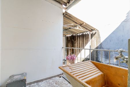 Apartamento para alugar com 74m², 2 quartos e sem vaga Apartamento para alugar com 74m², 2 quartos e sem vagaLavanderia