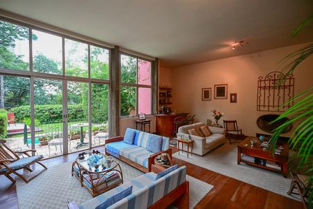 Sala de casa à venda com 4 quartos, 362m² em Jardim Vitoria Regia (zona Oeste), São Paulo