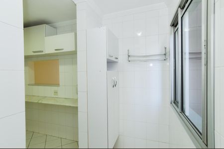 Apartamento para alugar com 58m², 2 quartos e 1 vagaÁrea de Serviço