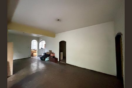 Apartamento à venda com 128m², 3 quartos e sem vagaSala