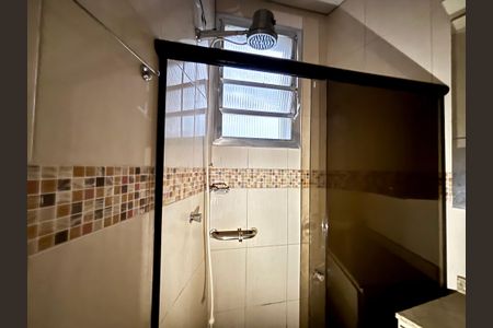 Apartamento à venda com 128m², 3 quartos e sem vagaBanheiro social