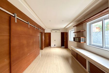 Casa à venda com 4 quartos, 370m² em Jardim Botânico, Rio de Janeiro