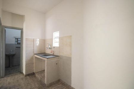 Casa para alugar com 75m², 2 quartos e 2 vagasCozinha