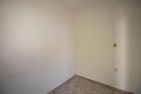 Casa para alugar com 75m², 2 quartos e 2 vagasQuarto 1