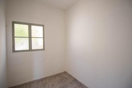 Casa para alugar com 75m², 2 quartos e 2 vagasQuarto 1