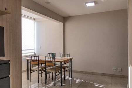 Sala de apartamento para alugar com 3 quartos, 81m² em Buritis, Belo Horizonte