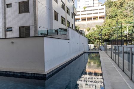 Apartamento para alugar com 81m², 3 quartos e 3 vagasÁrea comum - Piscina
