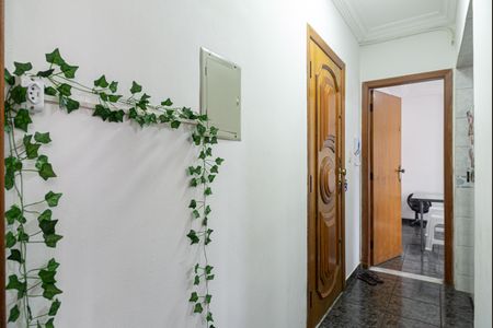 Apartamento à venda com 48m², 2 quartos e sem vaga Apartamento à venda com 48m², 2 quartos e sem vagaCorredor