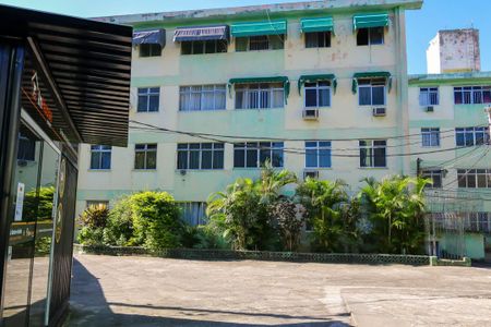 Fachada de apartamento à venda com 2 quartos, 50m² em Pilares, Rio de Janeiro