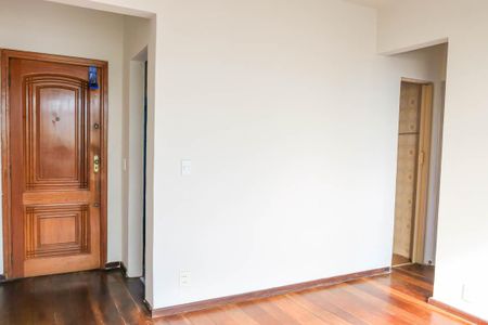 Sala de apartamento para alugar com 2 quartos, 50m² em Pilares, Rio de Janeiro