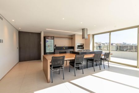 Apartamento à venda com 210m², 4 quartos e 4 vagasEspaço Gourmet