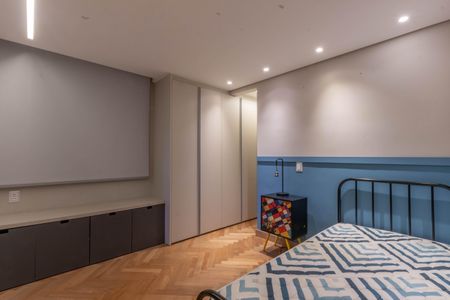 Apartamento à venda com 210m², 4 quartos e 4 vagasSuíte 1
