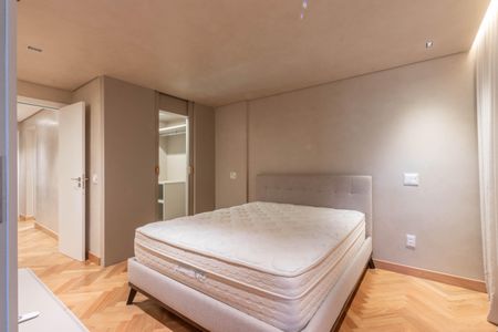 Apartamento à venda com 210m², 4 quartos e 4 vagasSuíte 4