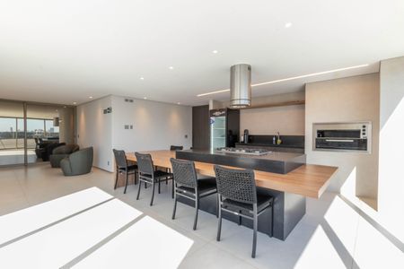 Apartamento à venda com 210m², 4 quartos e 4 vagasEspaço Gourmet