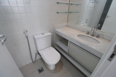 Apartamento para alugar com 91m², 3 quartos e 1 vagaBanheiro da suíte