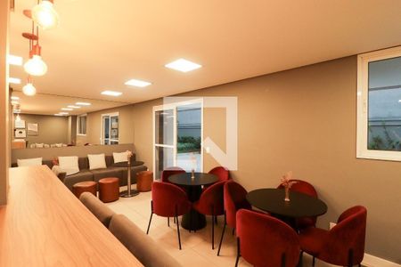 Apartamento para alugar com 38m², 2 quartos e sem vagaÁrea comum - Salão de festas