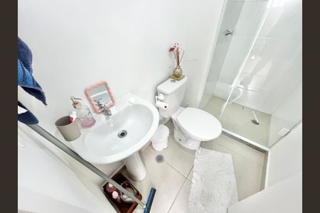 Apartamento para alugar com 38m², 2 quartos e sem vagaBanheiro
