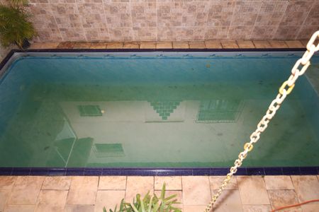 Casa para alugar com 400m², 5 quartos e 6 vagasQuintal com Piscina