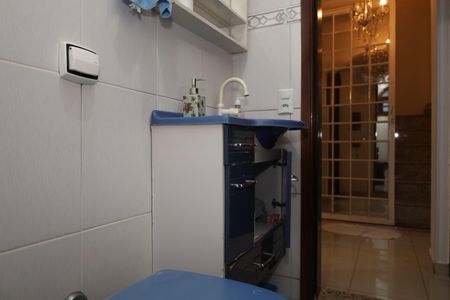 Casa para alugar com 400m², 5 quartos e 6 vagasBanheiro 2