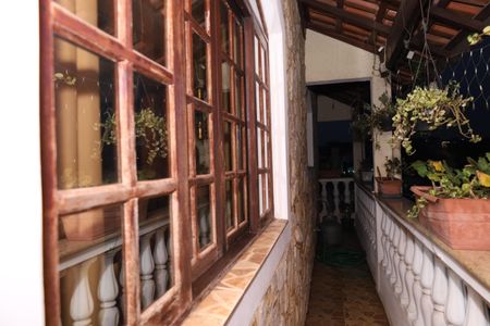 Casa para alugar com 400m², 5 quartos e 6 vagasVaranda