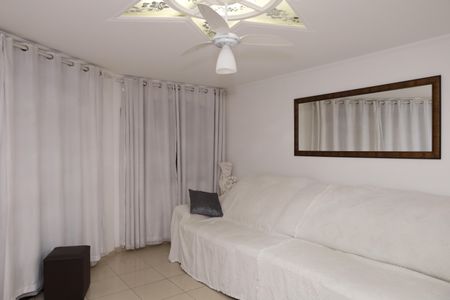 Sala de casa à venda com 5 quartos, 400m² em Lajeado, São Paulo