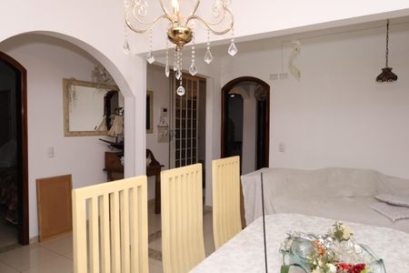 Casa para alugar com 400m², 5 quartos e 6 vagasSala 2
