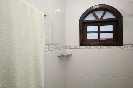 Casa para alugar com 400m², 5 quartos e 6 vagasBanheiro 2