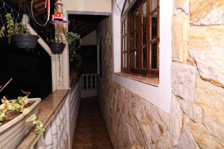Casa para alugar com 400m², 5 quartos e 6 vagasVaranda