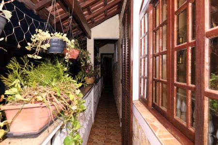 Casa para alugar com 400m², 5 quartos e 6 vagasVaranda