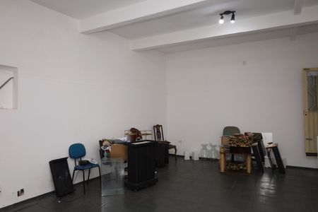 Casa para alugar com 400m², 5 quartos e 6 vagasSalão 2