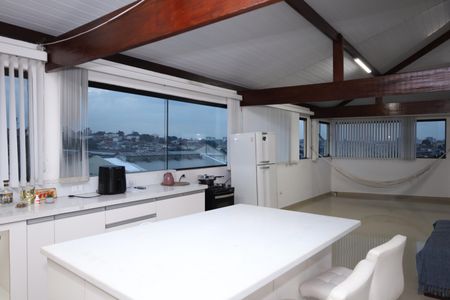 Casa para alugar com 400m², 5 quartos e 6 vagasCozinha 2