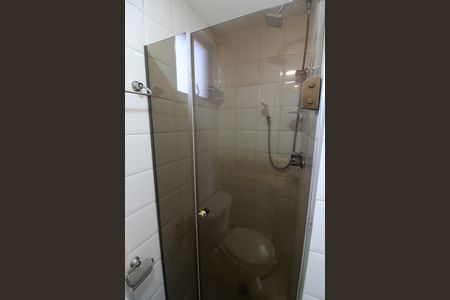 Apartamento para alugar com 69m², 2 quartos e 2 vagasBanheiro do Quarto 2