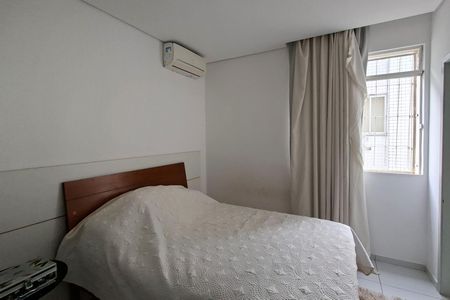 Suite 1 de apartamento à venda com 3 quartos, 95m² em Santo Antônio, Belo Horizonte