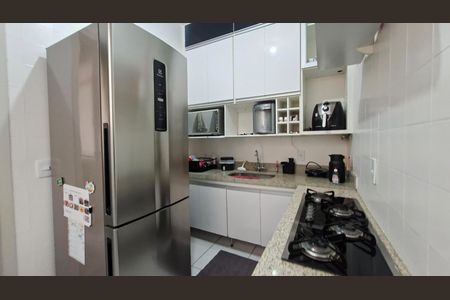 Apartamento à venda com 95m², 3 quartos e 2 vagasCozinha