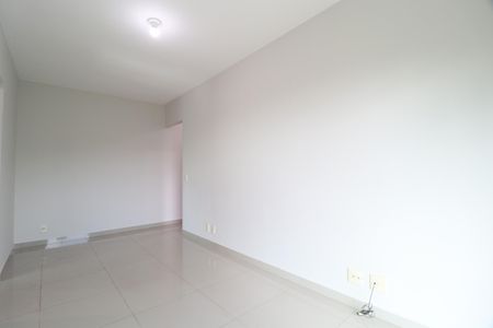 Apartamento para alugar com 64m², 2 quartos e 2 vagasSala