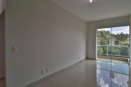Sala de apartamento para alugar com 2 quartos, 64m² em Saraiva, Uberlândia