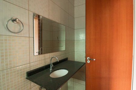 Casa para alugar com 115m², 3 quartos e 2 vagasBanheiro da Suíte 