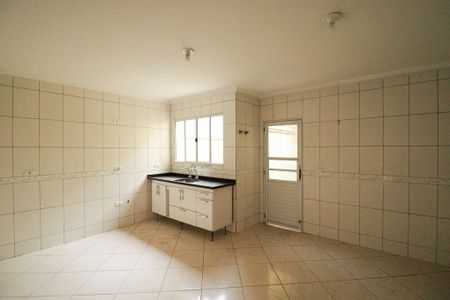Casa para alugar com 115m², 3 quartos e 2 vagasCozinha e Área de Serviço