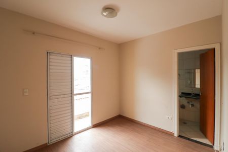 Casa para alugar com 115m², 3 quartos e 2 vagassuíte 
