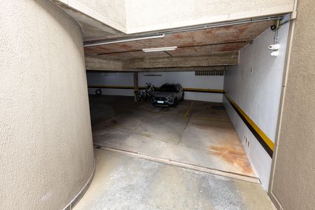 Apartamento à venda com 150m², 3 quartos e 3 vagas Apartamento à venda com 150m², 3 quartos e 3 vagasGaragem