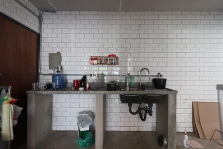 Cozinha de apartamento para alugar com 3 quartos, 94m² em Jardim Irajá, Ribeirão Preto