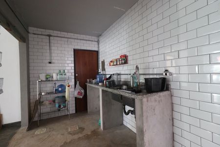 Cozinha de apartamento para alugar com 3 quartos, 94m² em Jardim Irajá, Ribeirão Preto