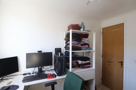 Quarto 2 de apartamento para alugar com 2 quartos, 47m² em Mato Grande, Canoas