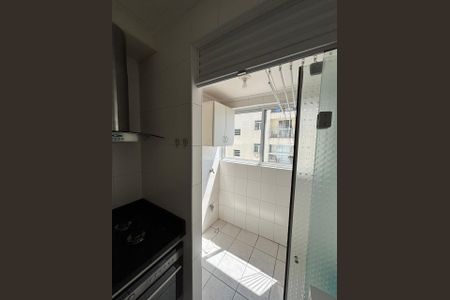 Apartamento para alugar com 63m², 2 quartos e 2 vagasCozinha